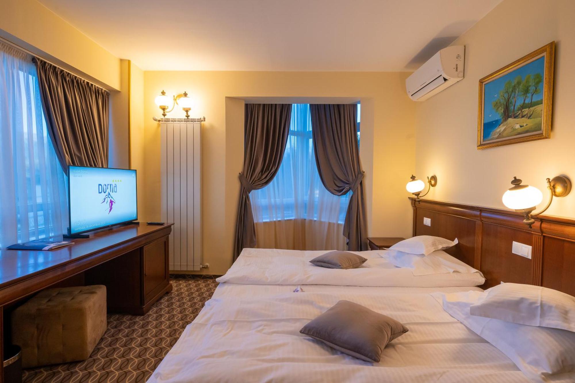 Hotel Dorna Ватра-Дорней Экстерьер фото