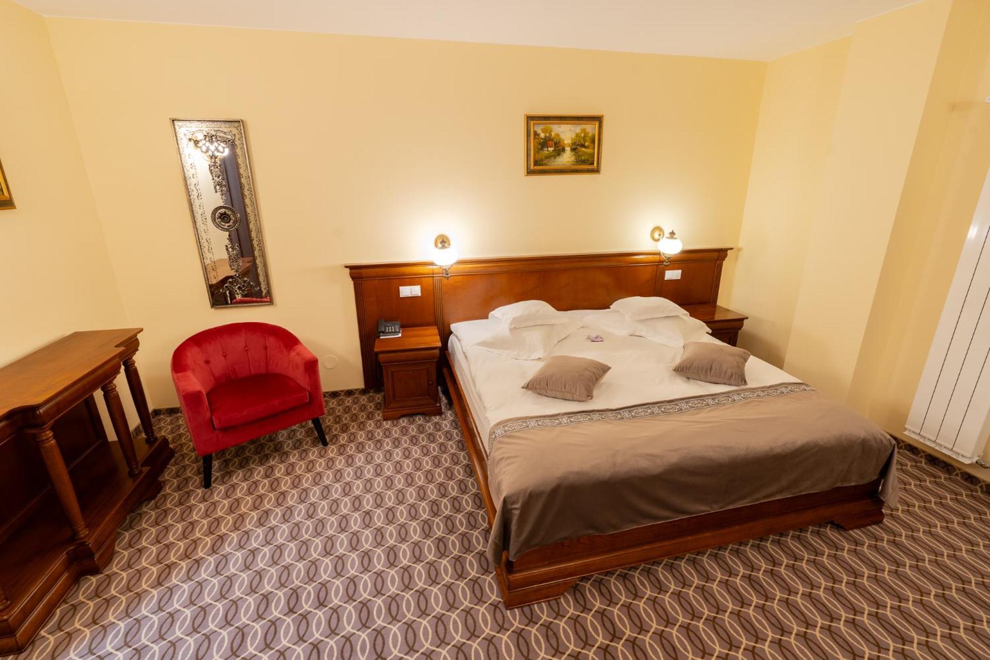 Hotel Dorna Ватра-Дорней Экстерьер фото