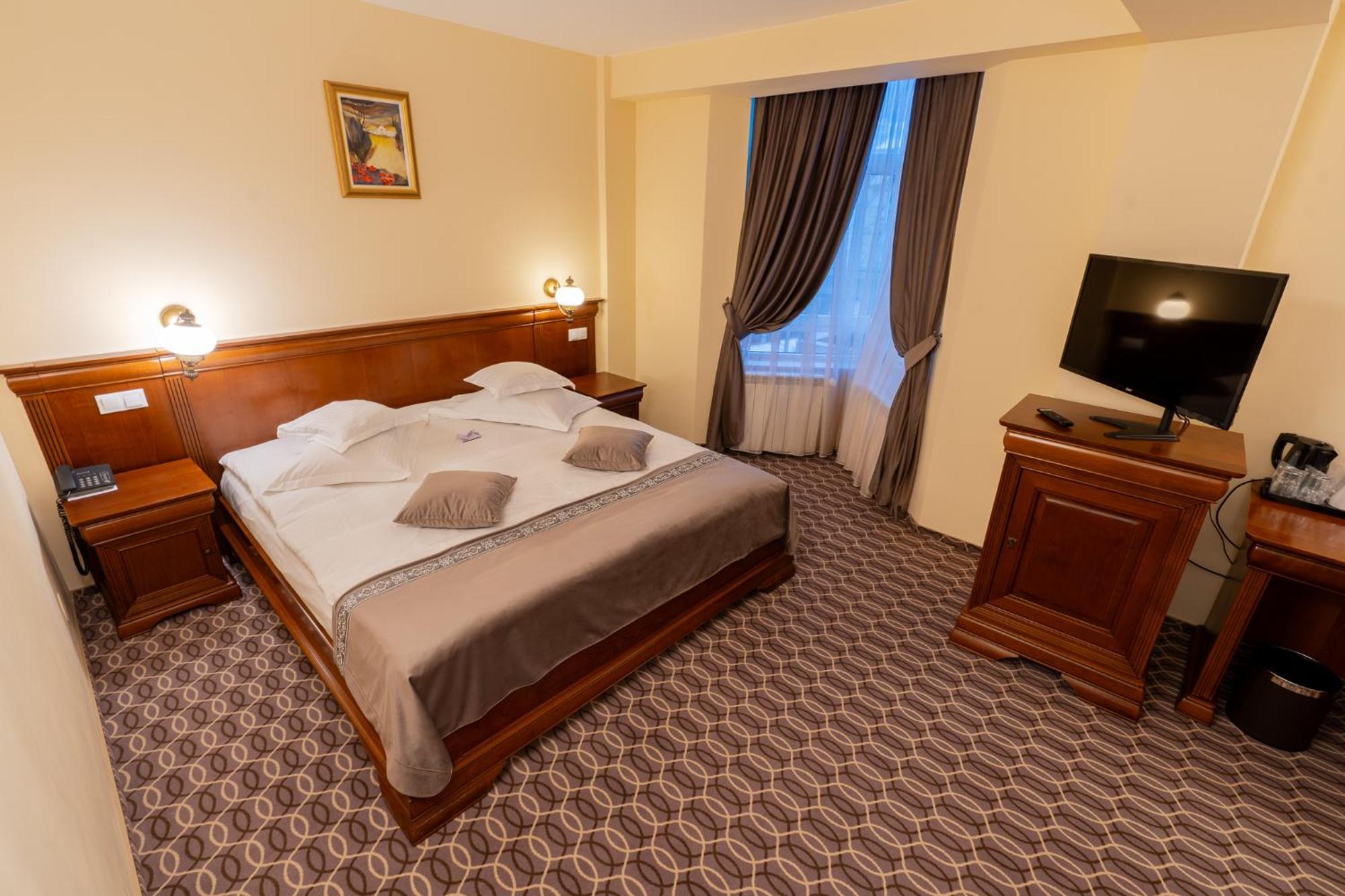 Hotel Dorna Ватра-Дорней Экстерьер фото