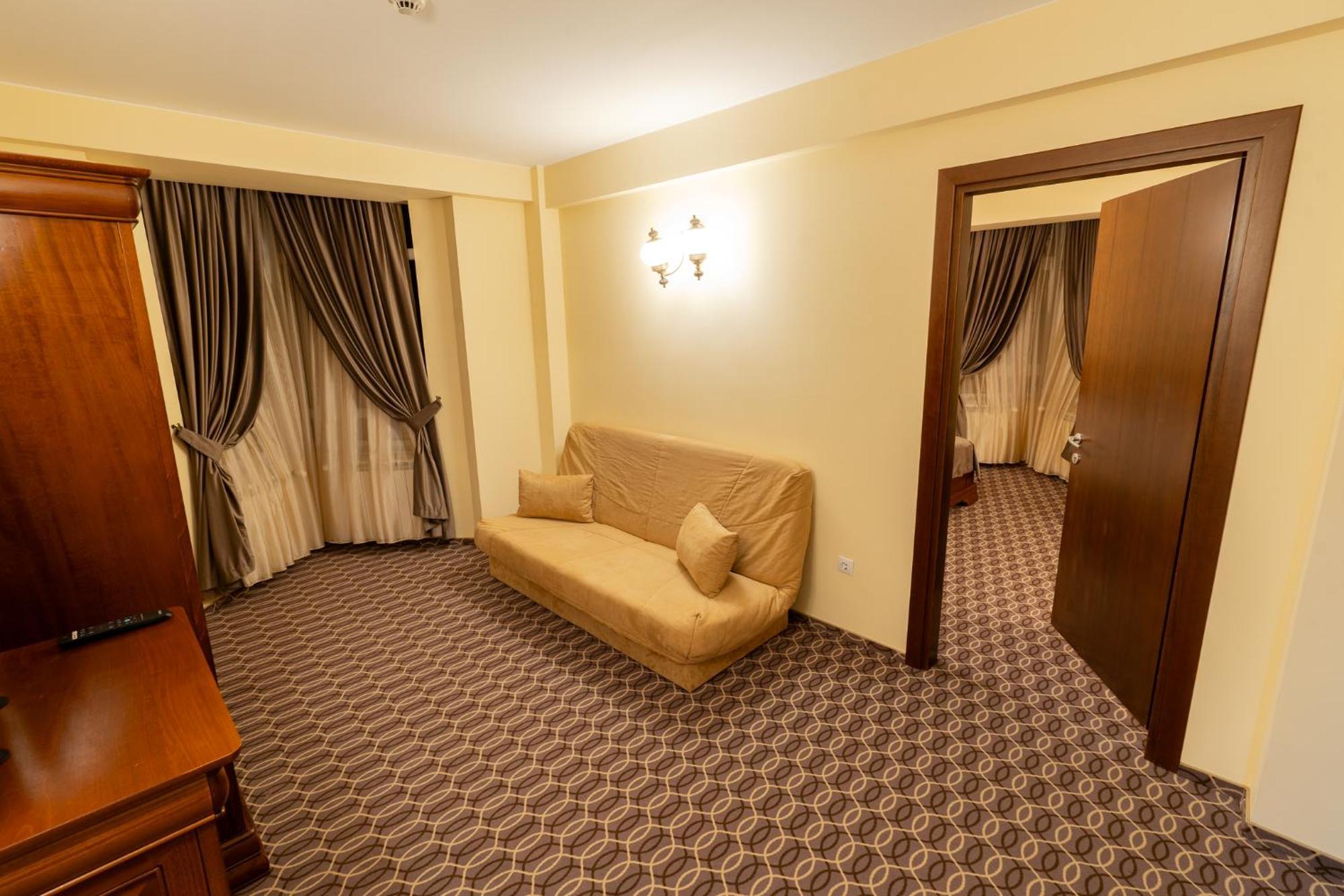 Hotel Dorna Ватра-Дорней Экстерьер фото
