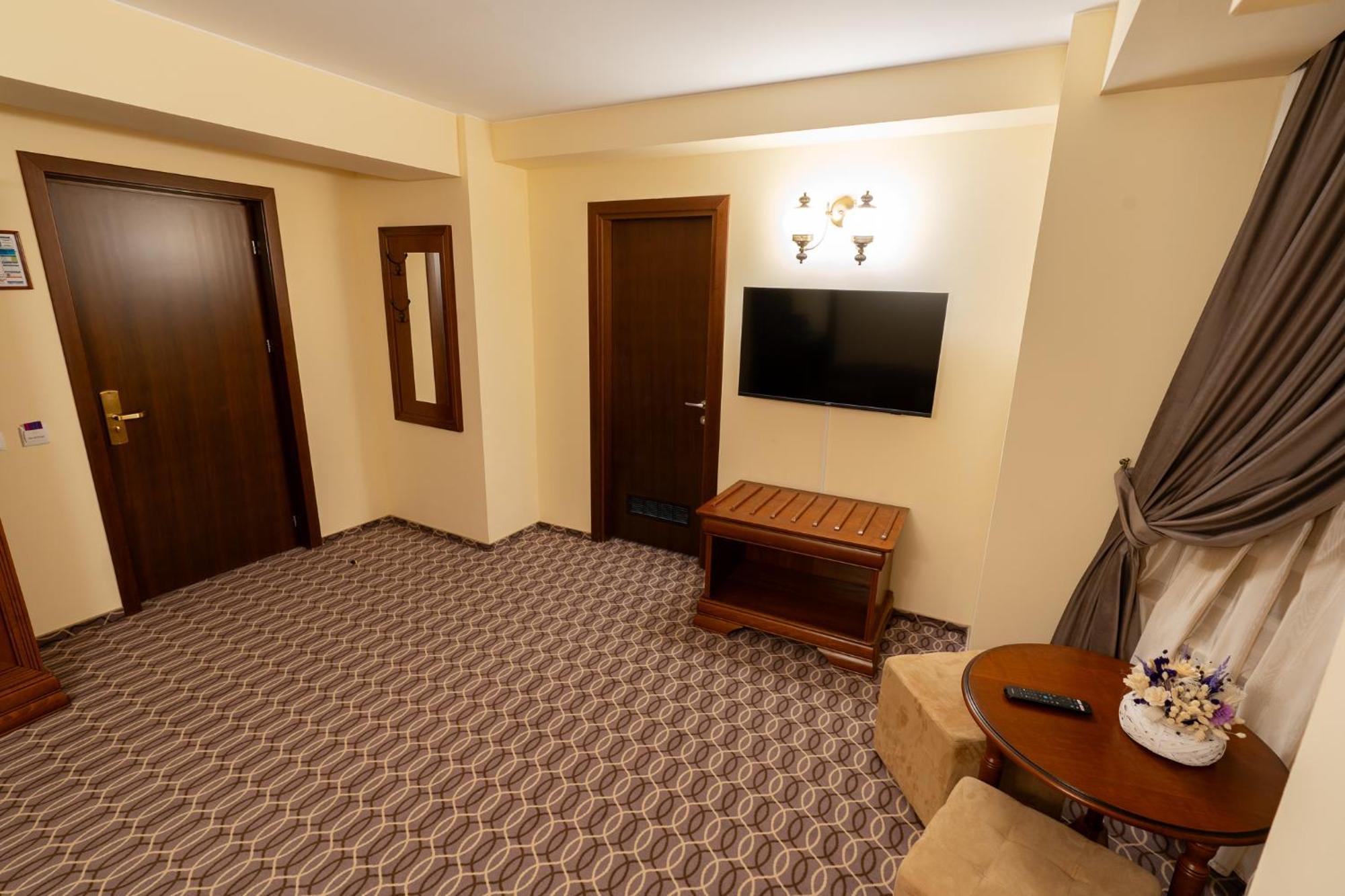 Hotel Dorna Ватра-Дорней Экстерьер фото