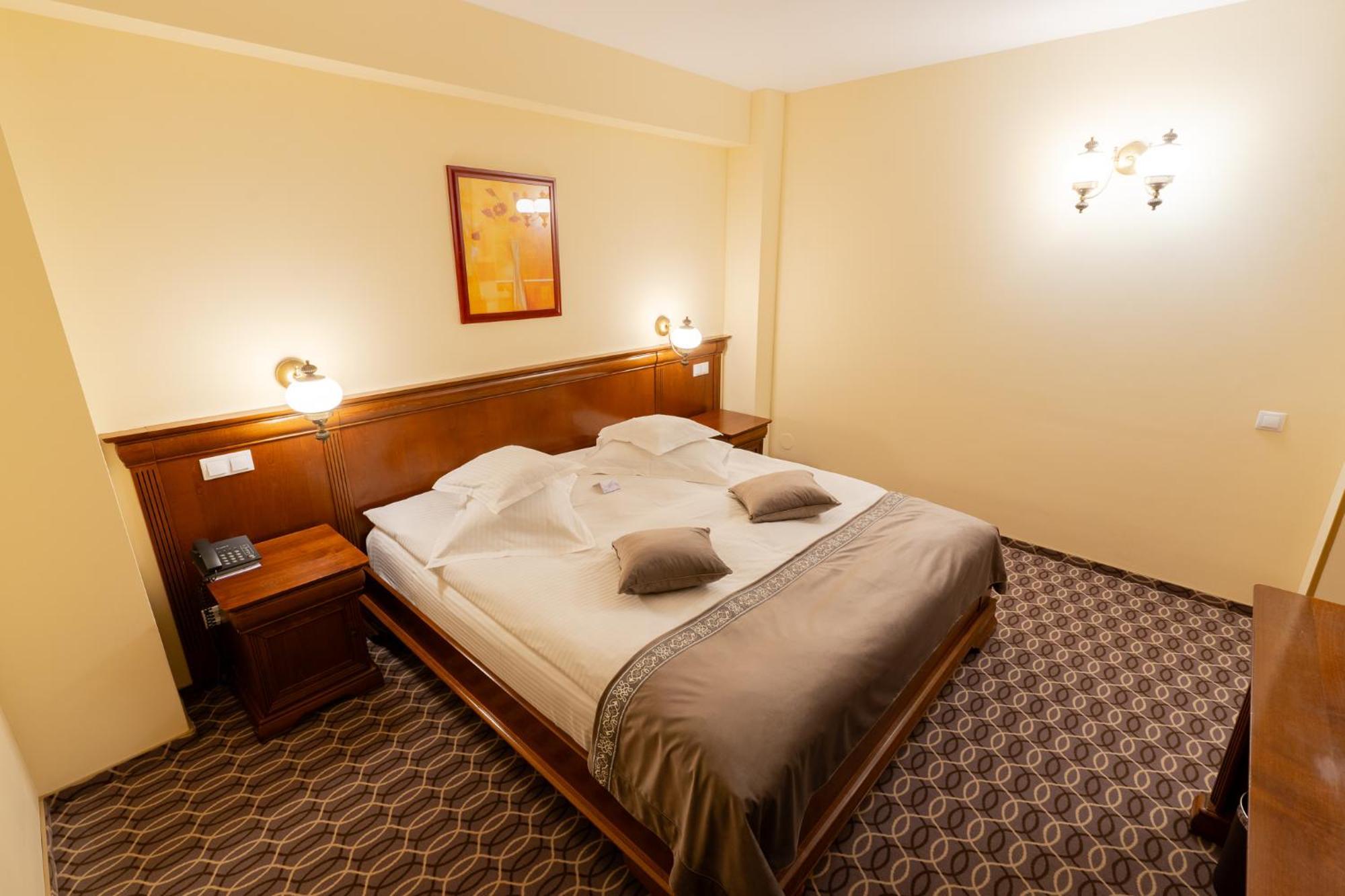 Hotel Dorna Ватра-Дорней Экстерьер фото