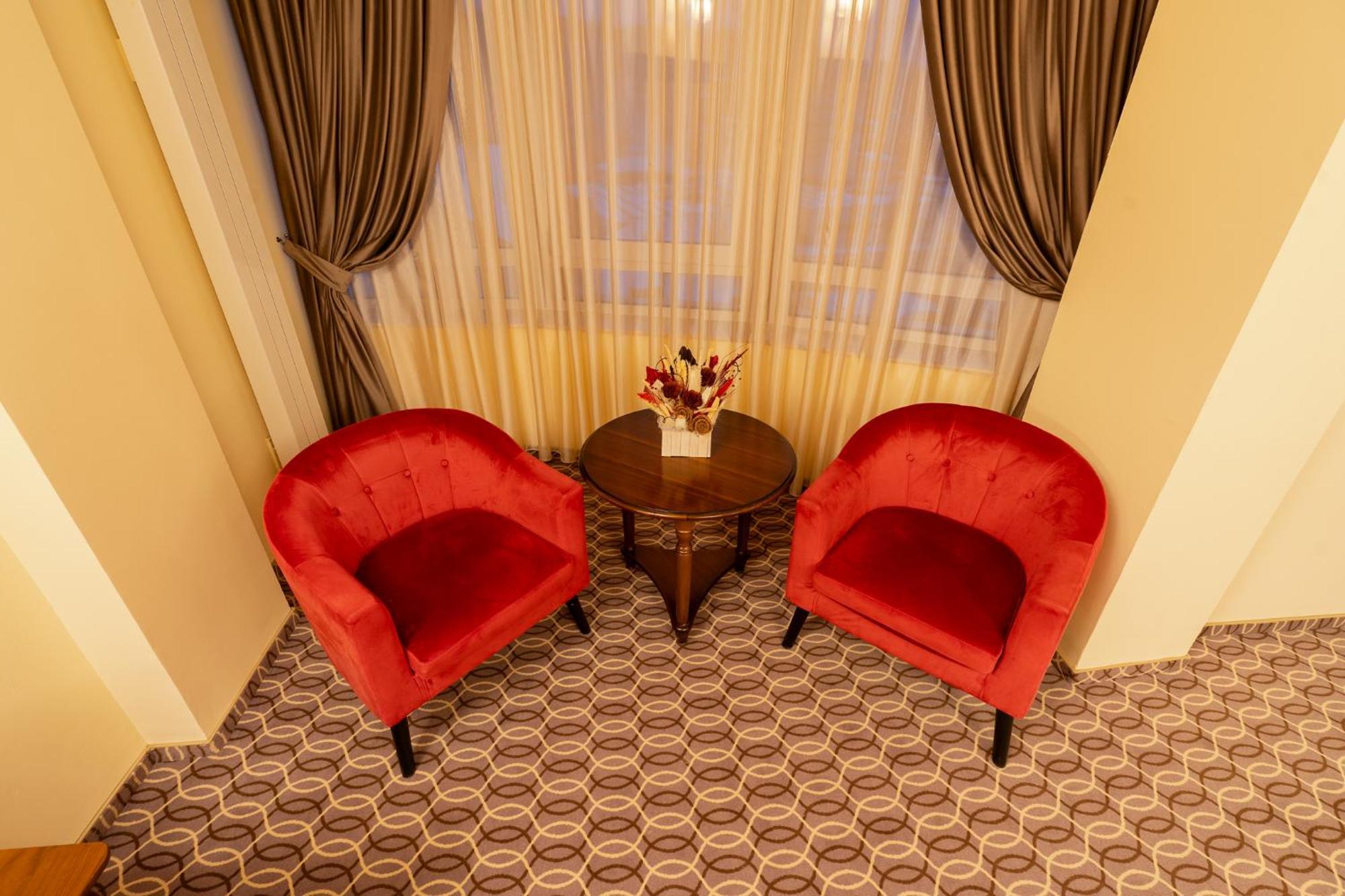 Hotel Dorna Ватра-Дорней Экстерьер фото